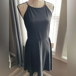 Massimo black A line night dress sleeves